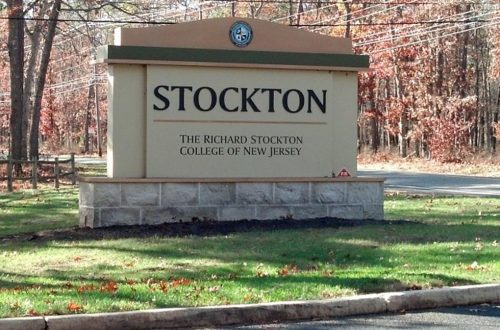 Stockton University sign in spring